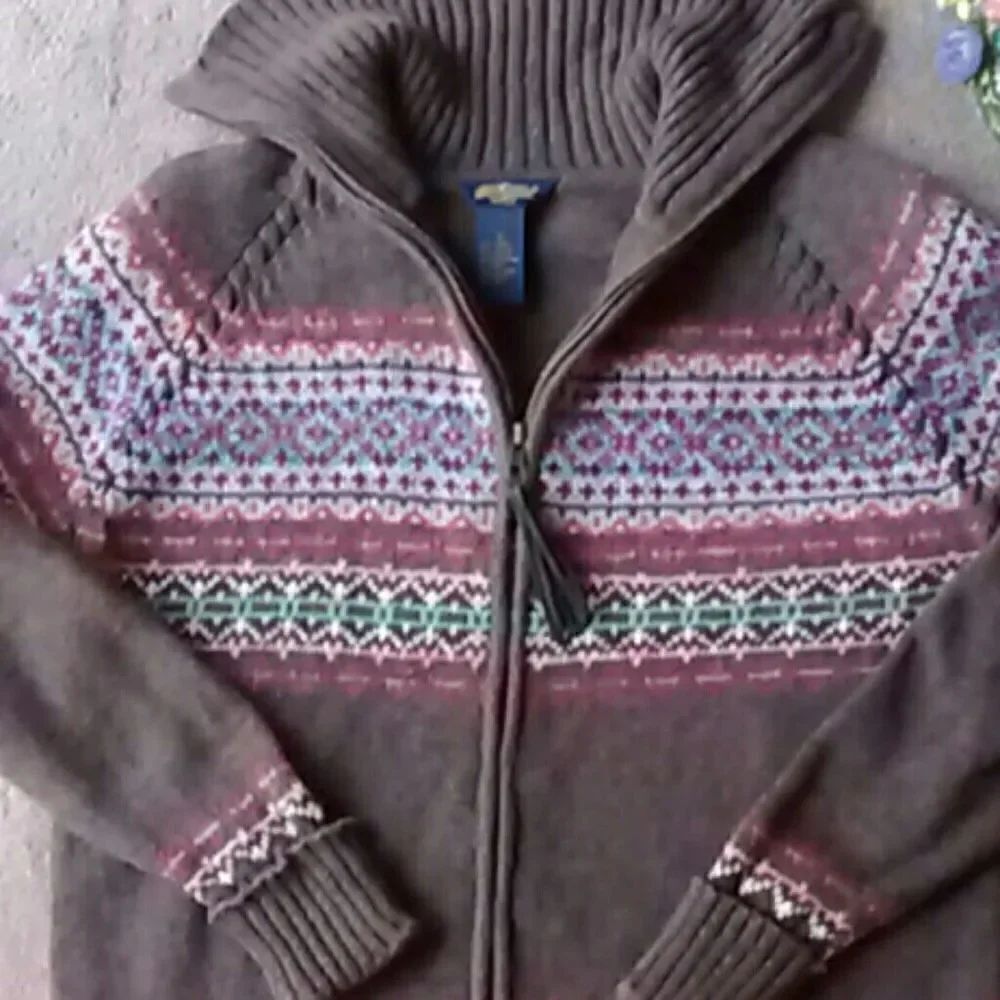Shaver Lake Sweater - Picture 2 of 7